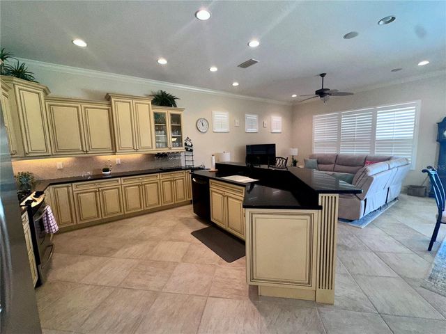 194 MONTELLUNA DRIVE, Nokomis, FL 34275