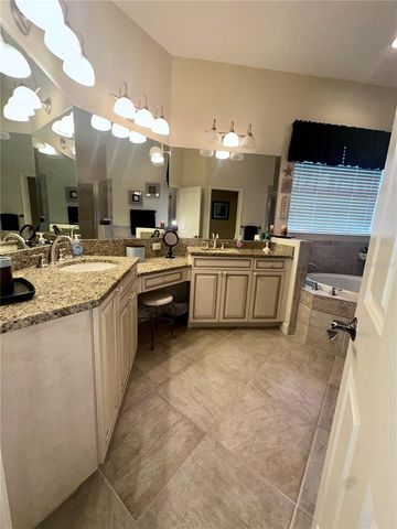 194 MONTELLUNA DRIVE, Nokomis, FL 34275