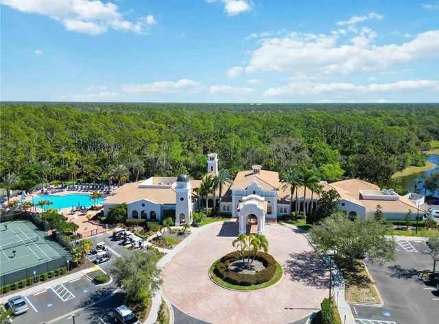 194 MONTELLUNA DRIVE, Nokomis, FL 34275