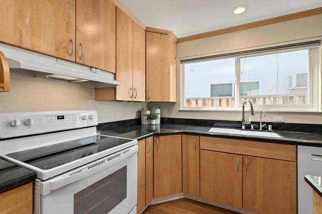 1527 Fields Drive, San Jose, CA 95129