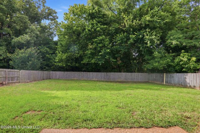 2664 Waverly Drive, Horn Lake, MS 38637