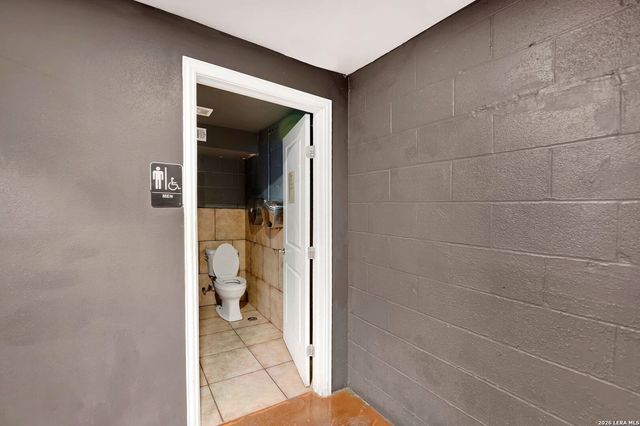 5218 Rita Ave, San Antonio, TX 78228