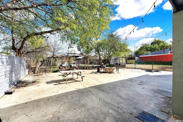 5218 Rita Ave, San Antonio, TX 78228