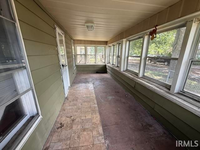 1922 Leer Street, South Bend, IN 46613