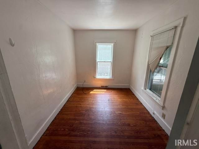 1922 Leer Street, South Bend, IN 46613