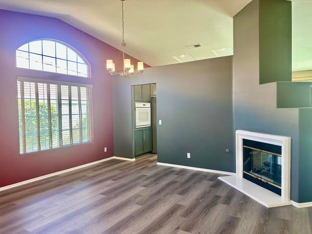 275 Strada Nova, Palm Desert, CA 92260