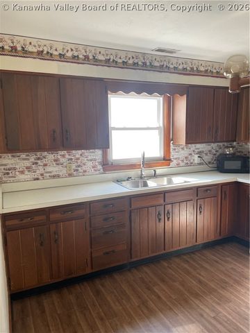 521 21st Street, Dunbar, WV 25064