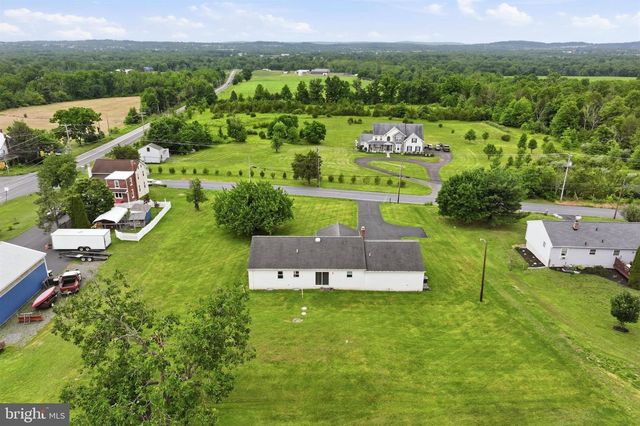 2029 HOFFMANSVILLE RD, Frederick, PA 19435