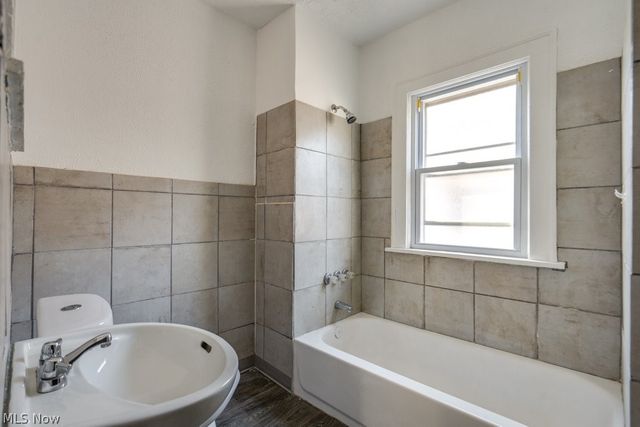 3375 E 113th Street, Cleveland, OH 44104