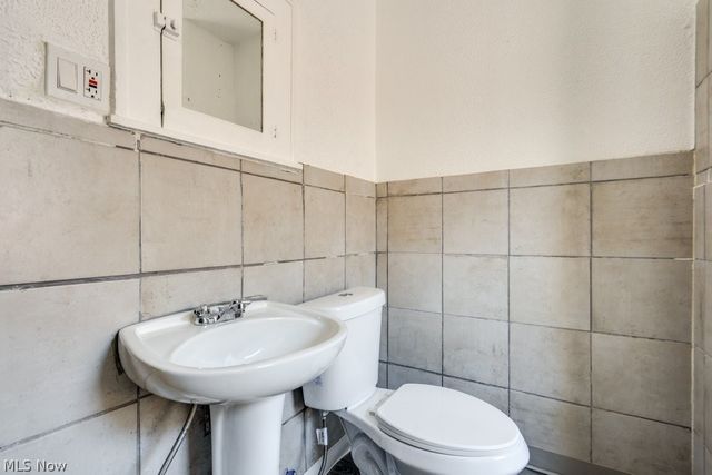 3375 E 113th Street, Cleveland, OH 44104