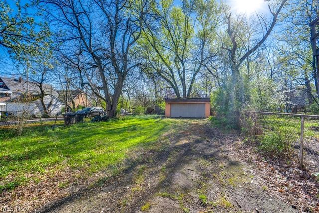 3375 E 113th Street, Cleveland, OH 44104