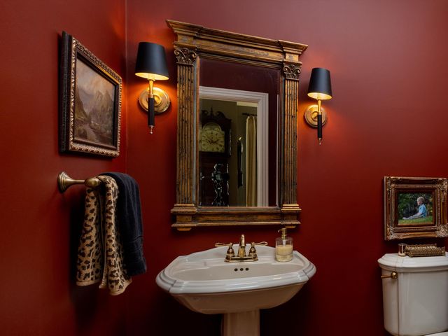 9450 Foothills Ct, Brentwood, TN 37027