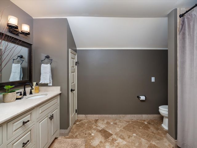 9450 Foothills Ct, Brentwood, TN 37027