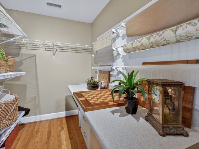 9450 Foothills Ct, Brentwood, TN 37027