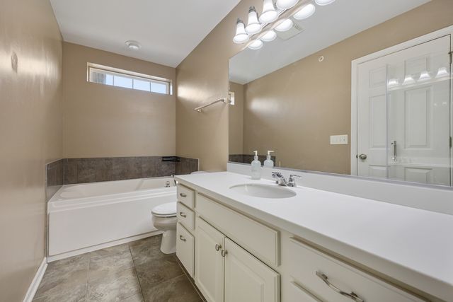 11970 Brunschon Lane, Huntley, IL 60142