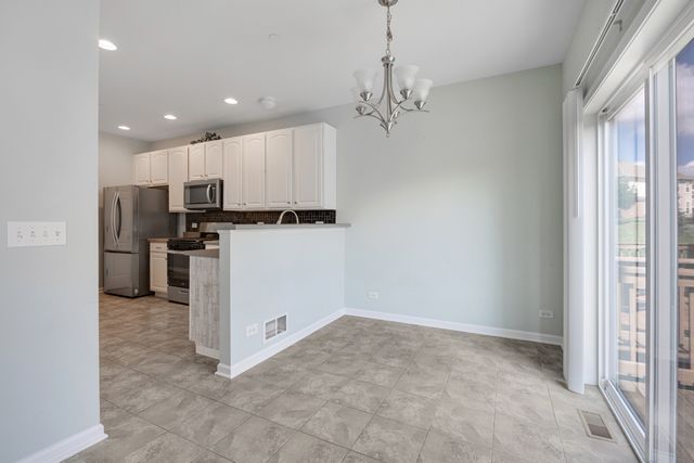 11970 Brunschon Lane, Huntley, IL 60142