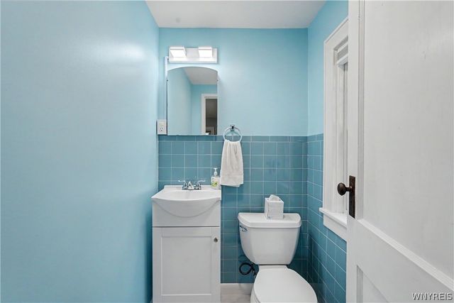 4311 Wildwood Drive, Clarence, NY 14221