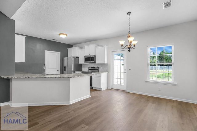 33 Firefly Trace, Ludowici, GA 31316