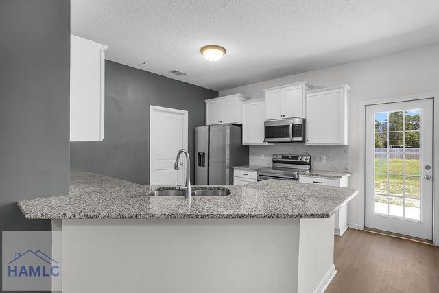 33 Firefly Trace, Ludowici, GA 31316