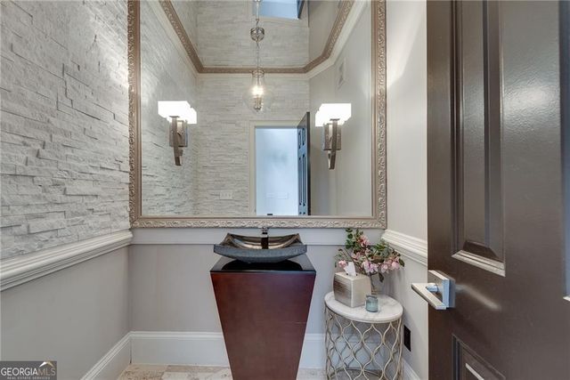 7135 Greatwood Trail, Alpharetta, GA 30005