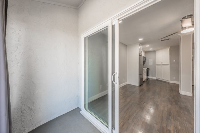 5757 Martel Avenue B08, Dallas, TX 75206