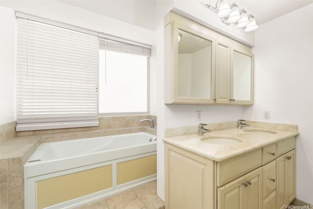 2547 Ala Wai Boulevard 1001, Honolulu, HI 96815