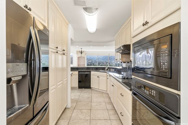 2547 Ala Wai Boulevard 1001, Honolulu, HI 96815