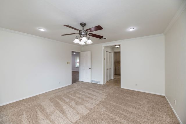 5624 Charlott Street, Fort Worth, TX 76112