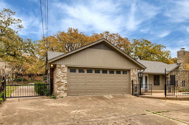 5624 Charlott Street, Fort Worth, TX 76112