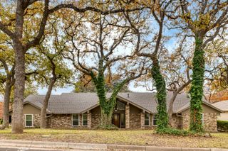 5624 Charlott Street, Fort Worth, TX 76112