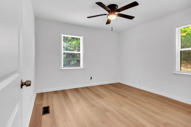 3215 UNIVERSITY ST, Memphis, TN 38127