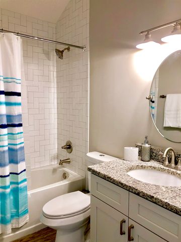 3877 Laurel St, St Augustine, FL 32084