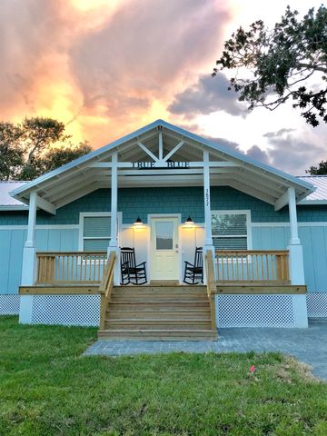 3877 Laurel St, St Augustine, FL 32084