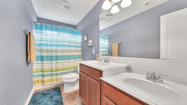 692 Casual Lane, League City, TX 77573