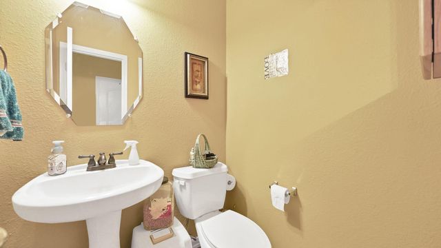 692 Casual Lane, League City, TX 77573
