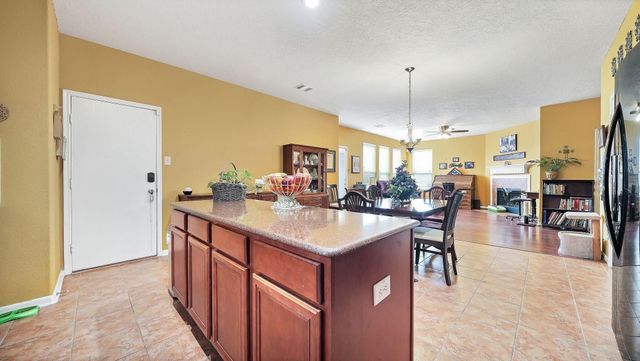 692 Casual Lane, League City, TX 77573