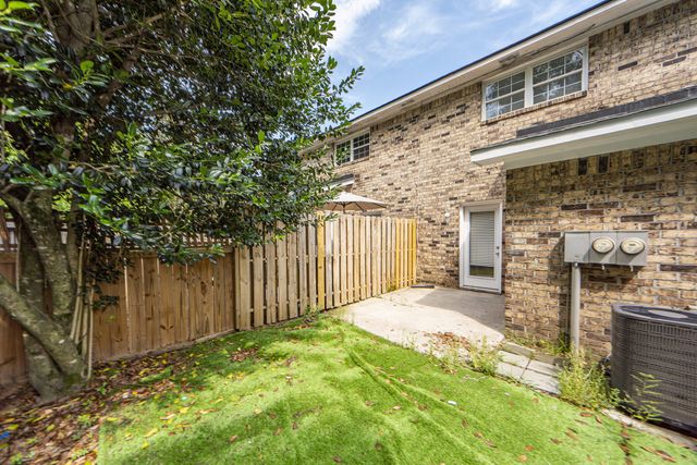 1303 Mathis Ferry Road, Mount Pleasant, SC 29464