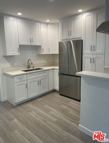 3115 Ivy Street, Los Angeles, CA 90034