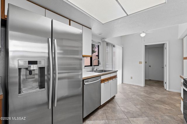 3362 N Carrywood Drive, Tucson, AZ 85712