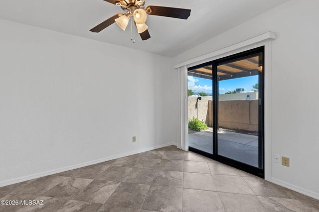 3362 N Carrywood Drive, Tucson, AZ 85712