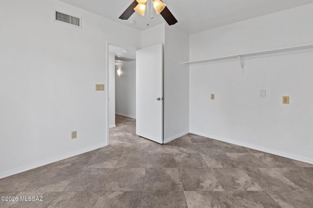 3362 N Carrywood Drive, Tucson, AZ 85712