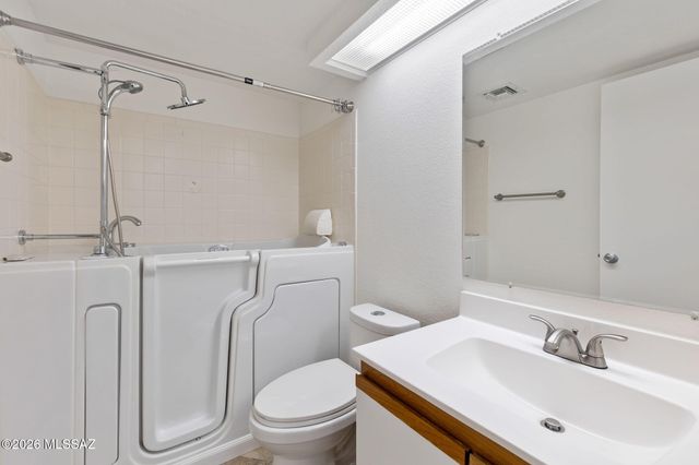 3362 N Carrywood Drive, Tucson, AZ 85712