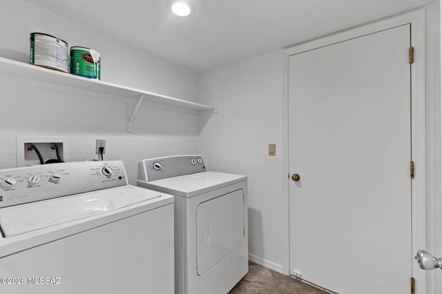 3362 N Carrywood Drive, Tucson, AZ 85712