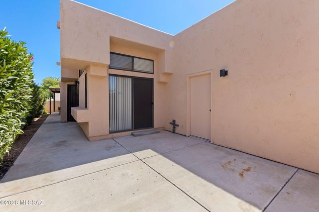 3362 N Carrywood Drive, Tucson, AZ 85712