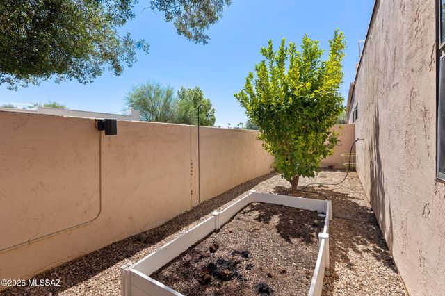 3362 N Carrywood Drive, Tucson, AZ 85712