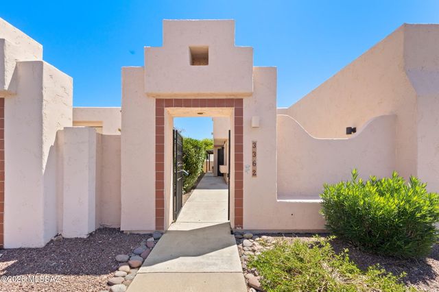 3362 N Carrywood Drive, Tucson, AZ 85712