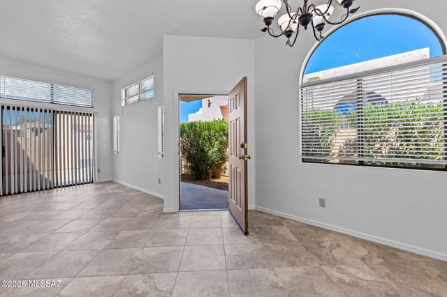 3362 N Carrywood Drive, Tucson, AZ 85712