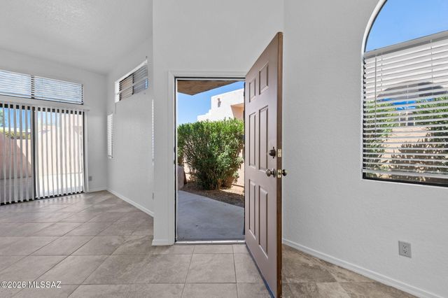 3362 N Carrywood Drive, Tucson, AZ 85712