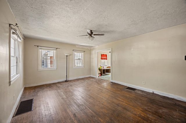 920 Darley Drive, Lexington, KY 40505