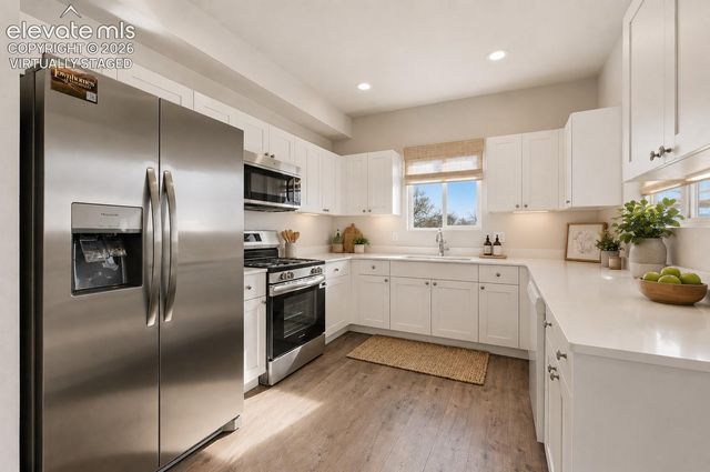 6712 Condor Hill Heights, Colorado Springs, CO 80915